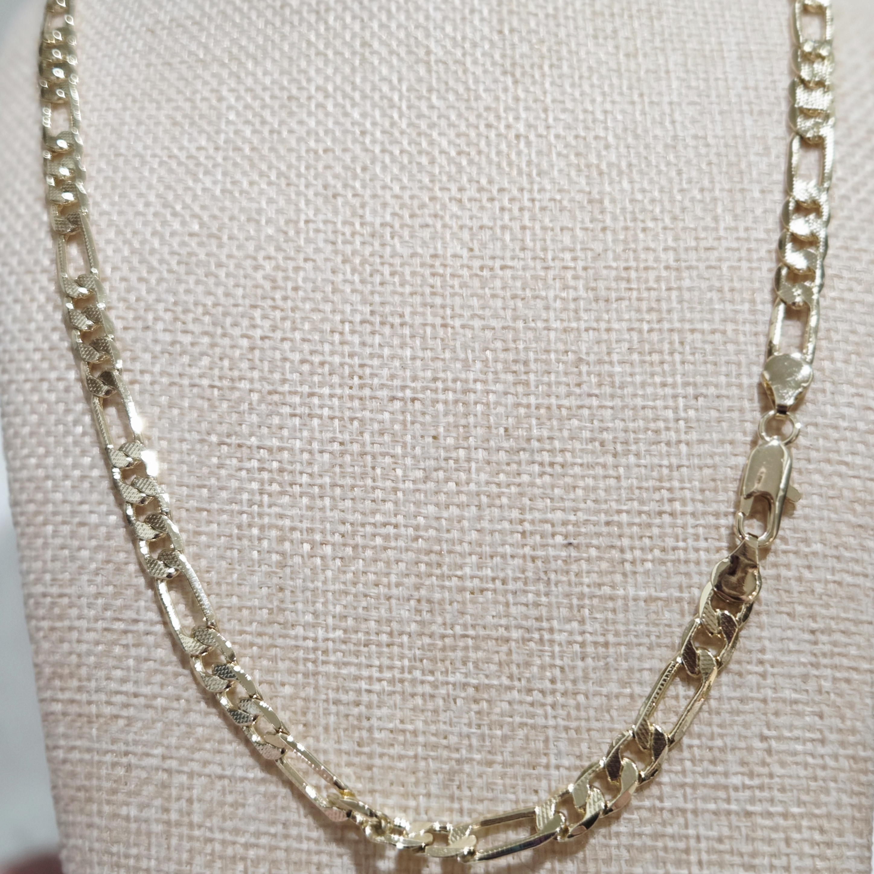 Elegant 18ct Gold Filled Chain Necklace